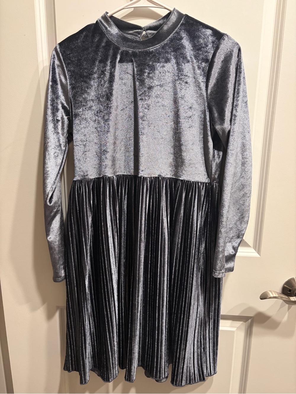 wonder nation Silver Velvet Pleated Long Sleeve Dress